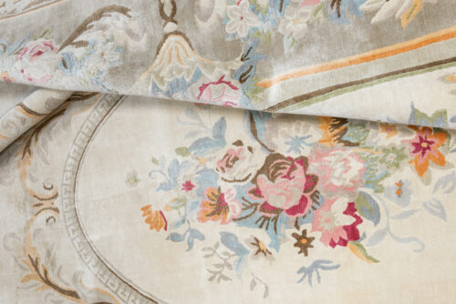 Tapis de luxe design et haut de gamme sur mesure • Fontenay