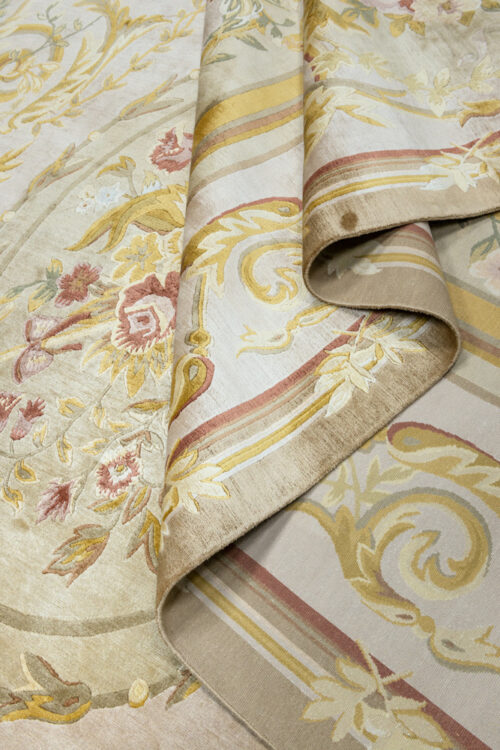 Tapis de luxe design et haut de gamme sur mesure • Gonzac
