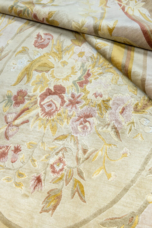 Tapis de luxe design et haut de gamme sur mesure • Gonzac