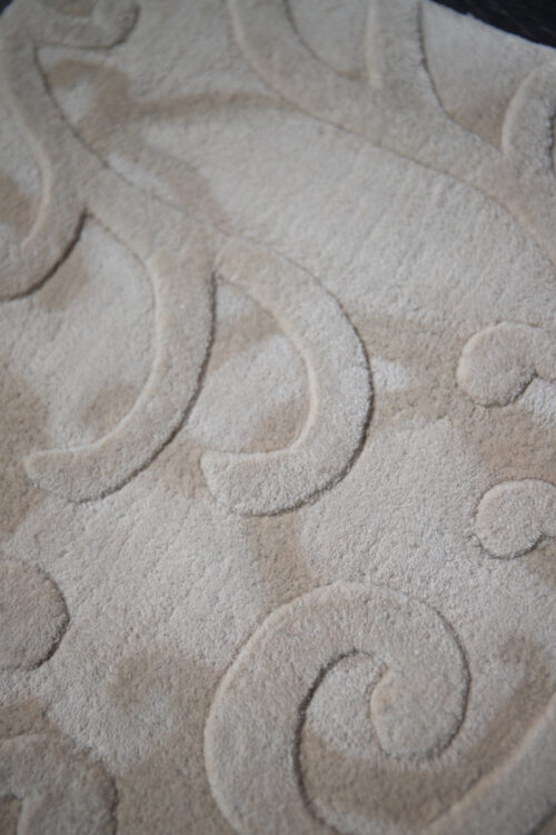 Tapis de luxe design et haut de gamme sur mesure • LE BERNIN