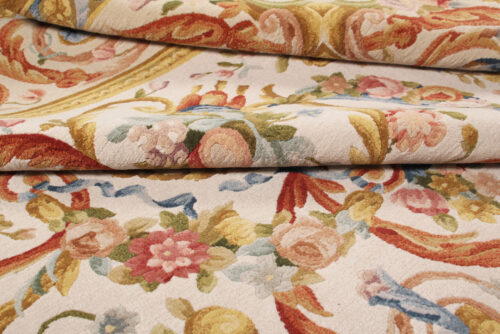 Diseño de lujo y alfombras de alta gama hechas a medida • Vougeot