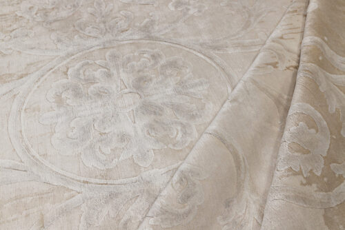 Tapis de luxe design et haut de gamme sur mesure • Evrard Arty