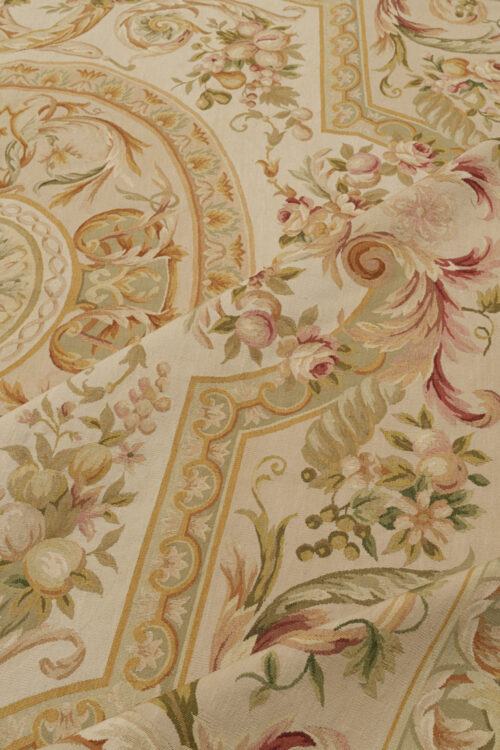 Tapis de luxe design et haut de gamme sur mesure • Ferriere