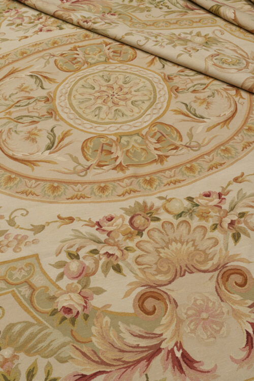 Tapis de luxe design et haut de gamme sur mesure • Ferriere