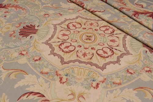 Tapis de luxe design et haut de gamme sur mesure • Montmirail
