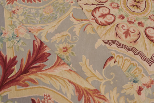 Tapis de luxe design et haut de gamme sur mesure • Montmirail