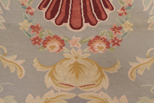 Tapis de luxe design et haut de gamme sur mesure • Montmirail