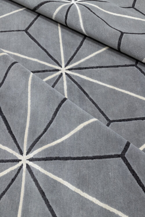 Tapis de luxe design et haut de gamme sur mesure • Pyramis