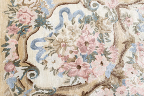 Tapis de luxe design et haut de gamme sur mesure • ROMA