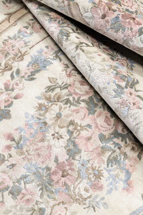 Tapis de luxe design et haut de gamme sur mesure • ROMA