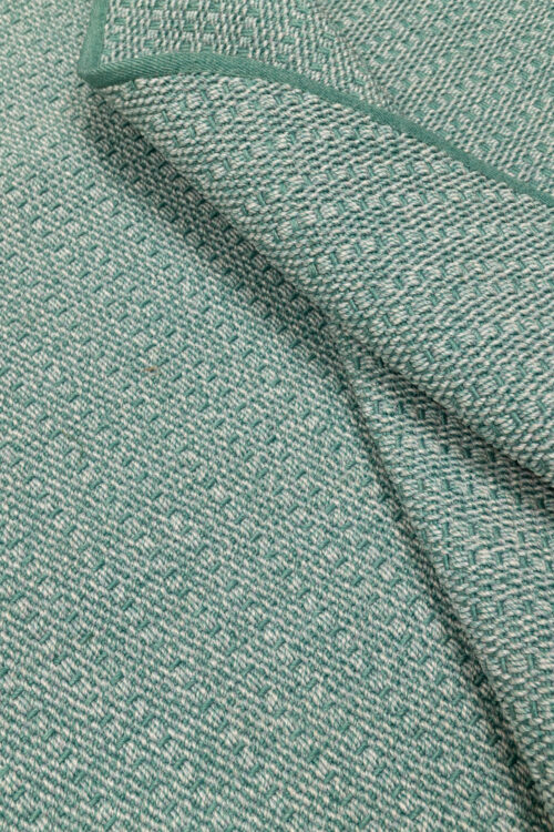 Tapis de luxe design et haut de gamme sur mesure • VICT