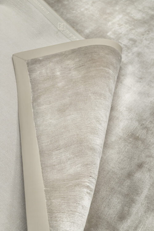 Tapis de luxe design et haut de gamme sur mesure • Whisper