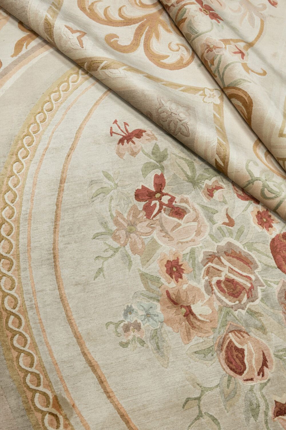 Tapis de luxe design et haut de gamme sur mesure • Bel Air