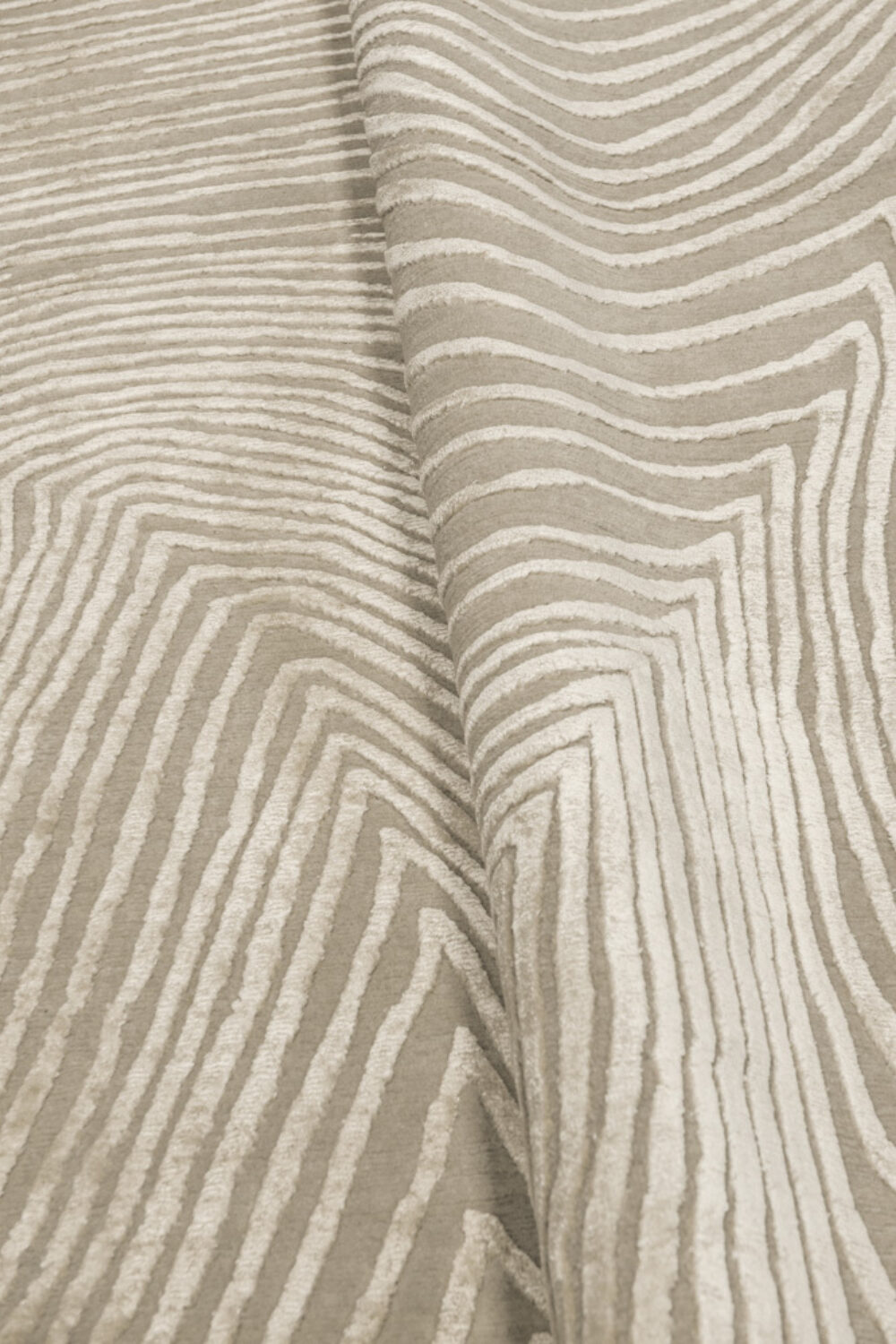 Tapis de luxe design et haut de gamme sur mesure • Linéa