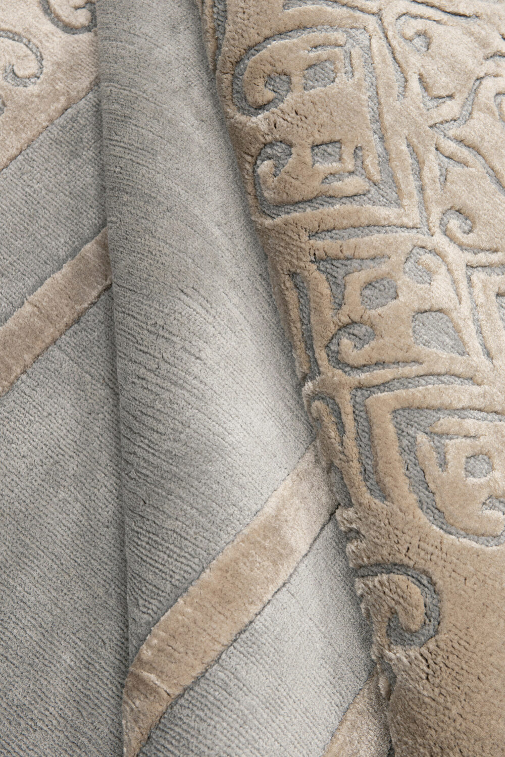 Tapis de luxe design et haut de gamme sur mesure • Mansart