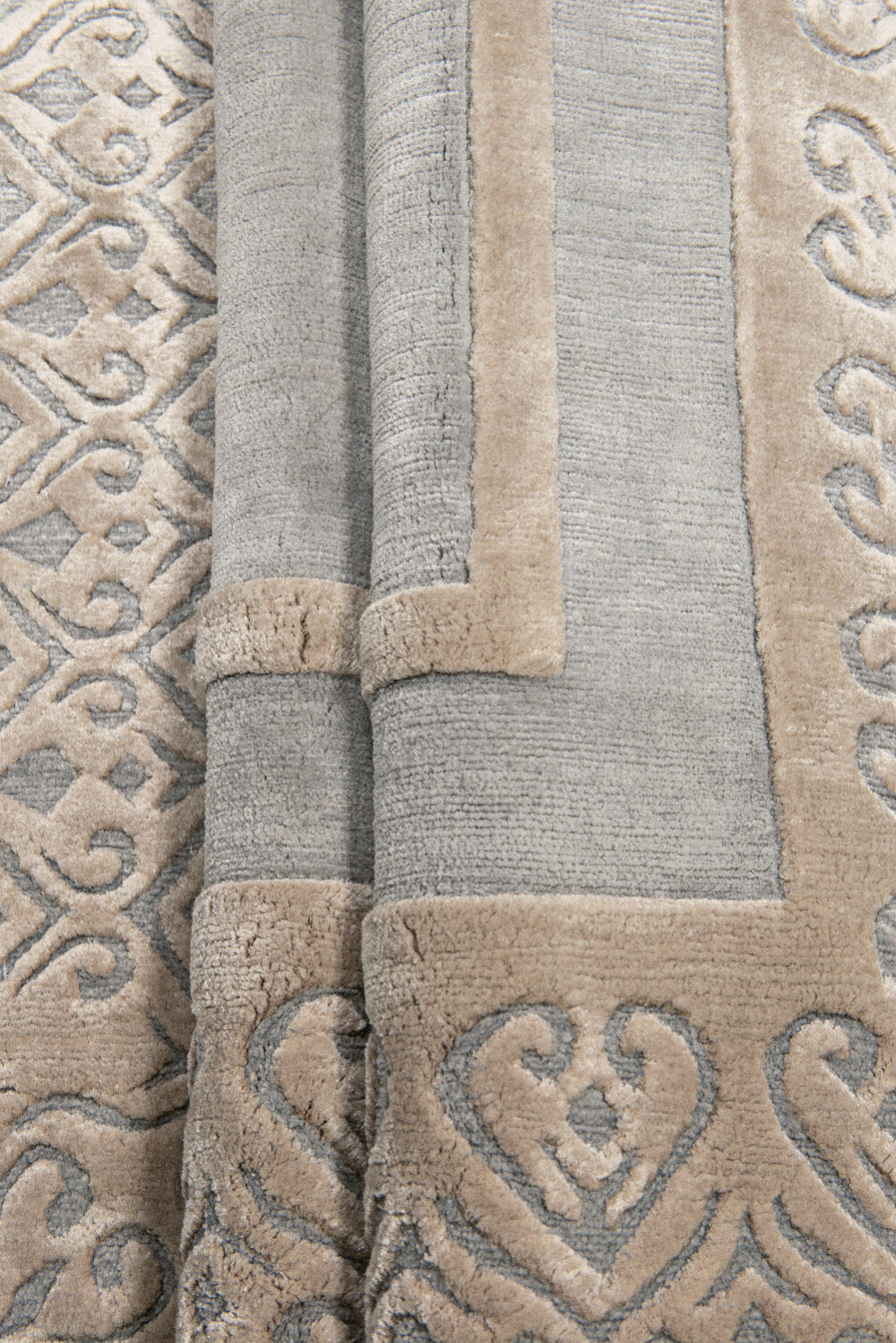 Tapis de luxe design et haut de gamme sur mesure • Mansart