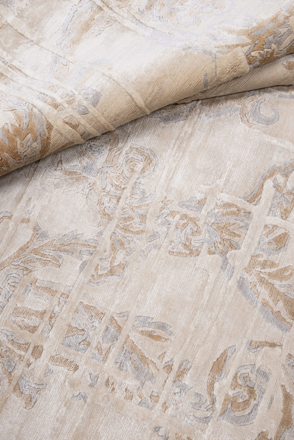 Tapis de luxe design et haut de gamme sur mesure • MEDICIS