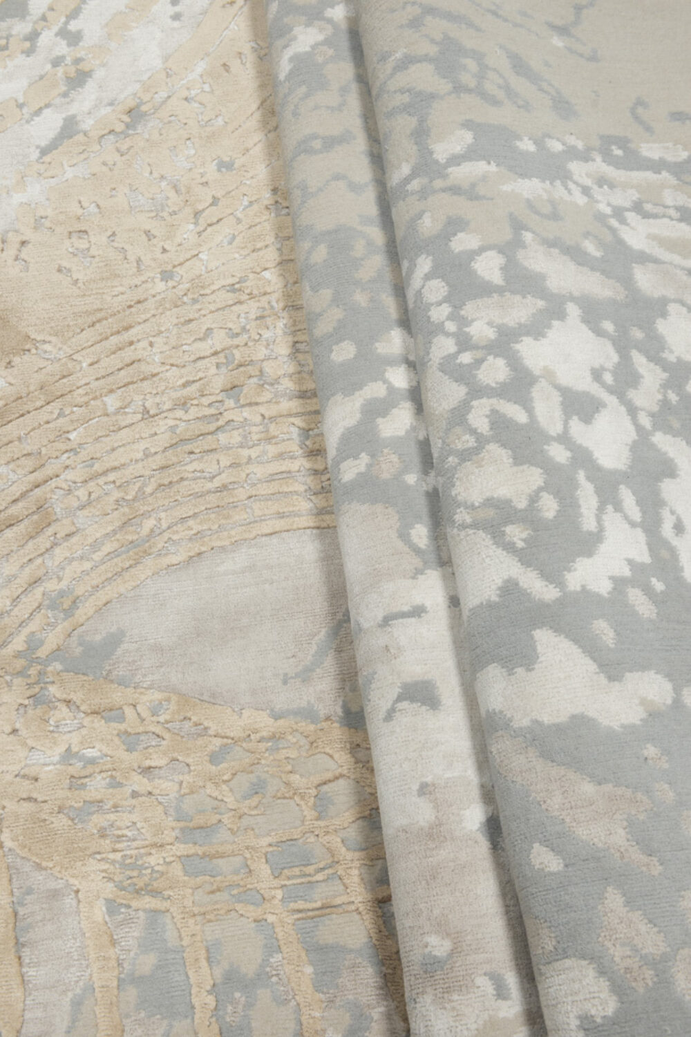 Tapis de luxe design et haut de gamme sur mesure • Nazaré