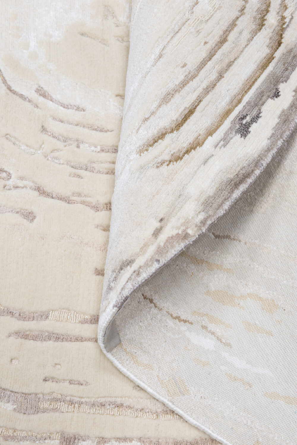 Tapis de luxe design et haut de gamme sur mesure • RINGS