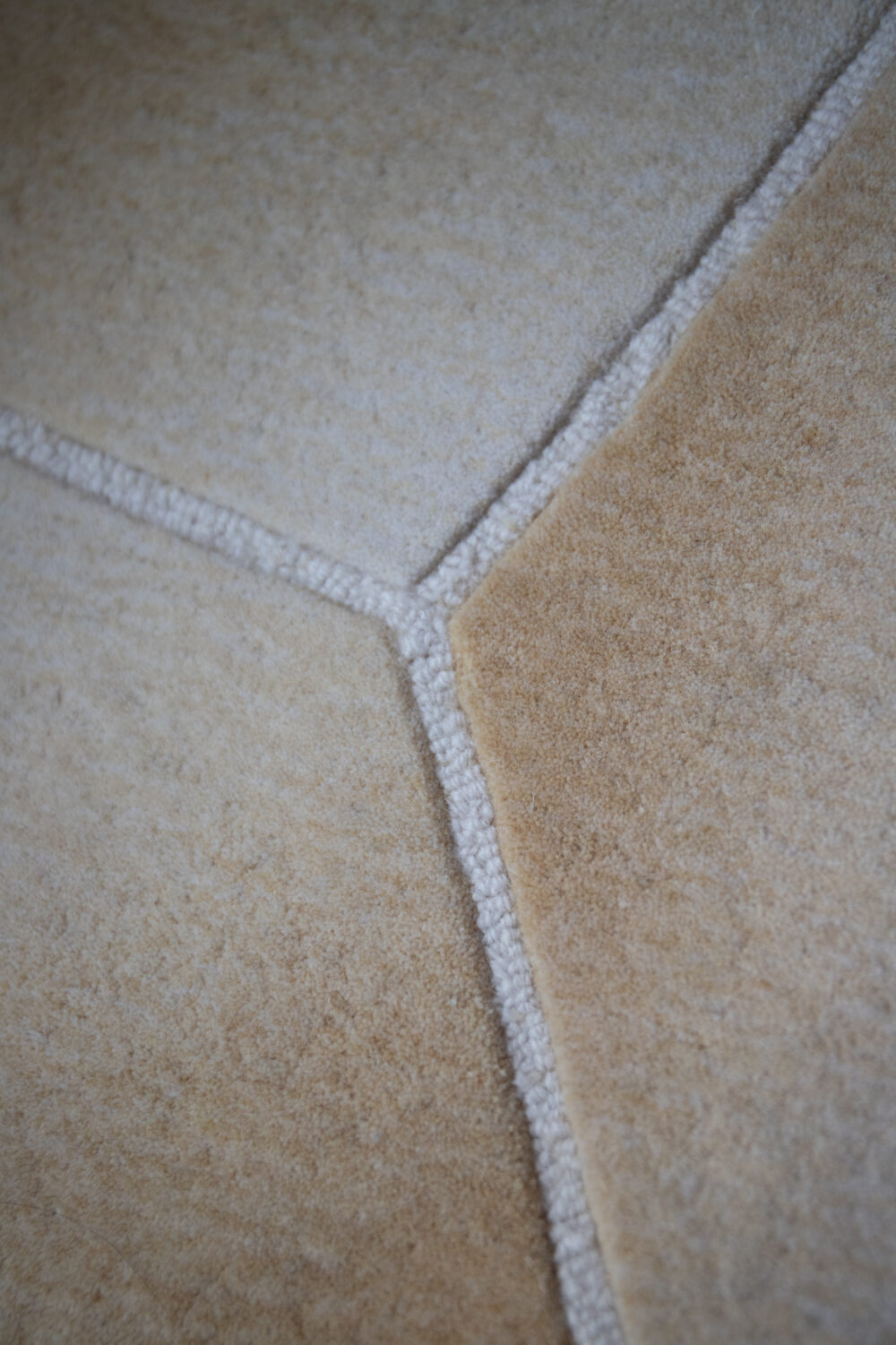 Tapis de luxe design et haut de gamme sur mesure • VIGNON