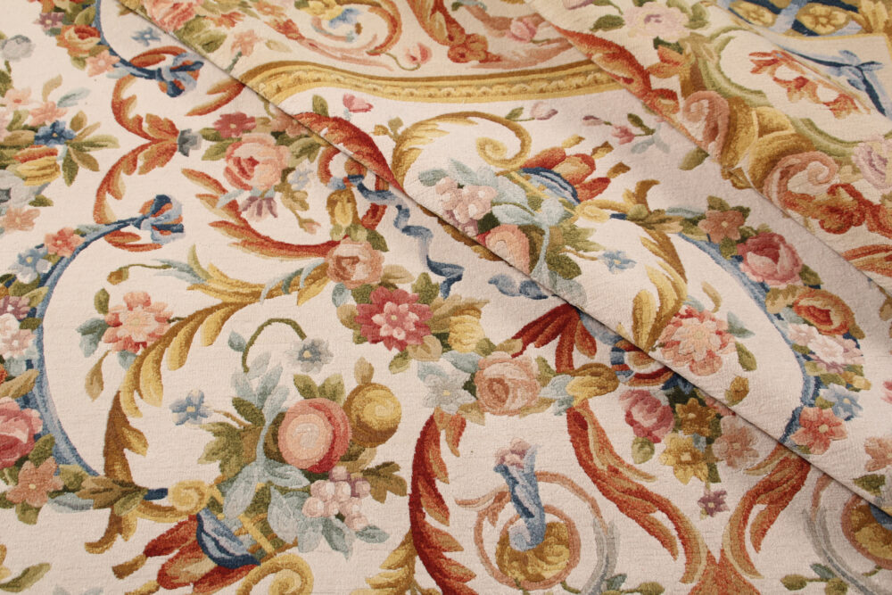 Diseño de lujo y alfombras de alta gama hechas a medida • Vougeot