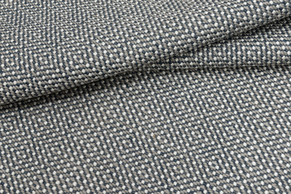 Tapis de luxe design et haut de gamme sur mesure • AKIM