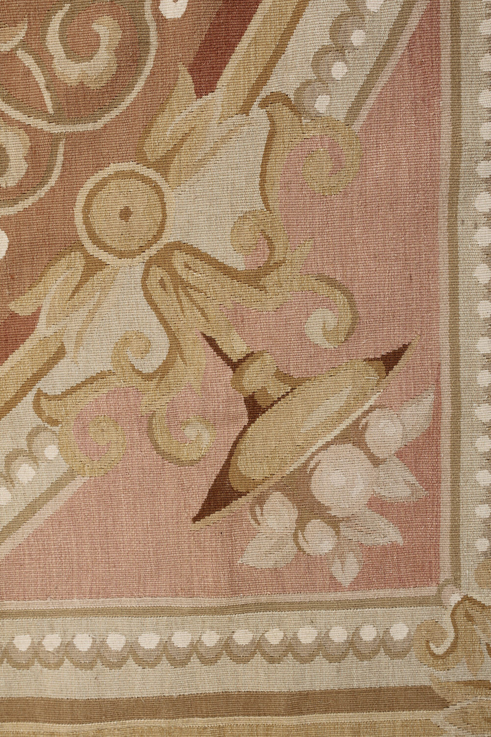 Tapis de luxe design et haut de gamme sur mesure • Cantenac