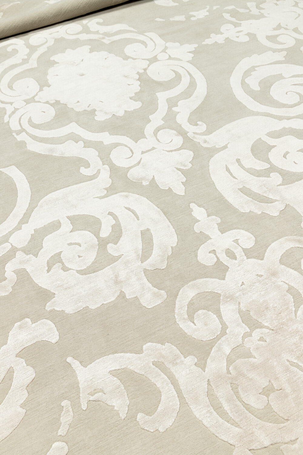Tapis de luxe design et haut de gamme sur mesure • Cardinal
