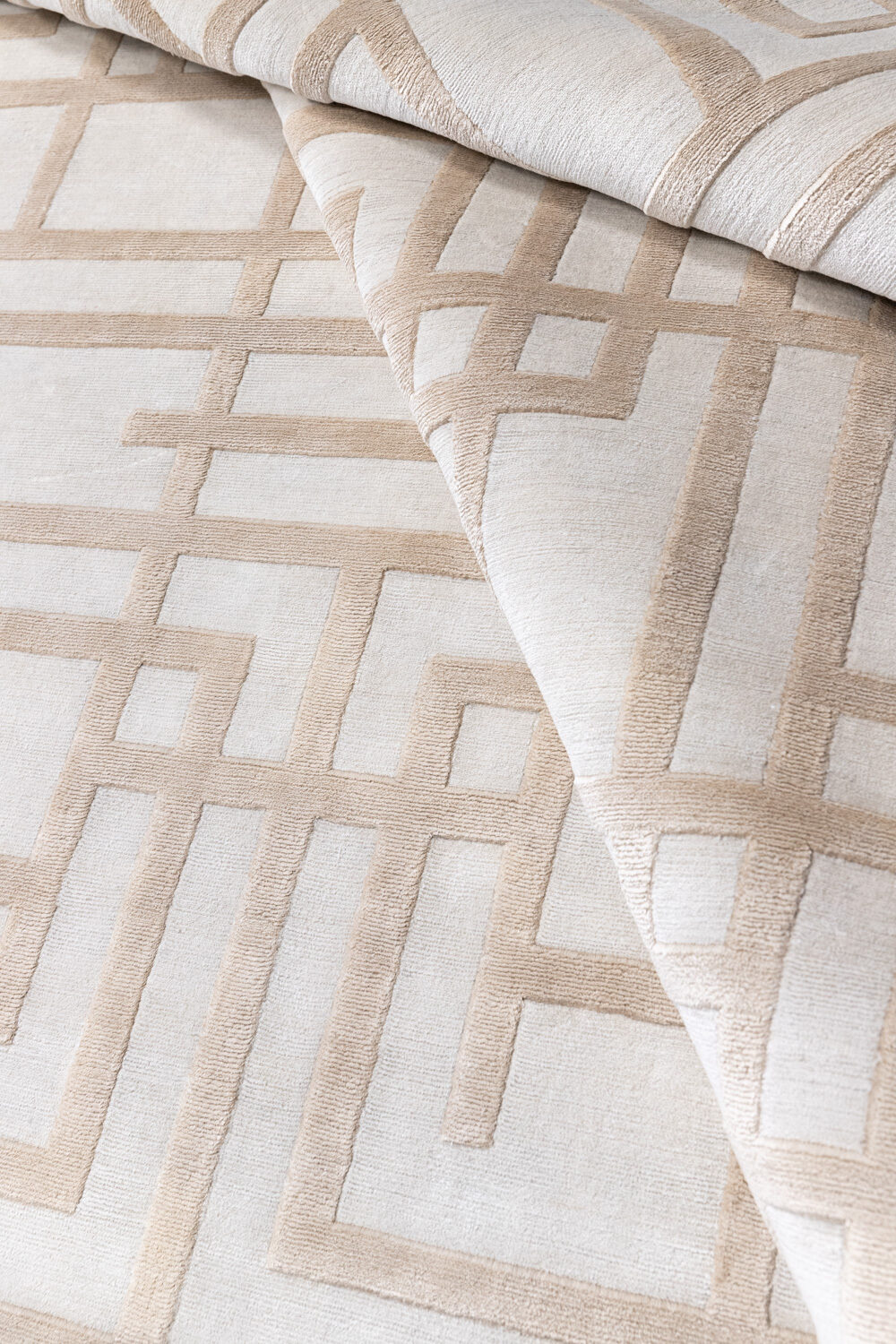 Tapis de luxe design et haut de gamme sur mesure • Chaplin
