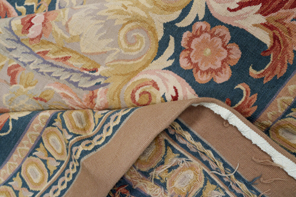 Tapis de luxe design et haut de gamme sur mesure • Desmirail