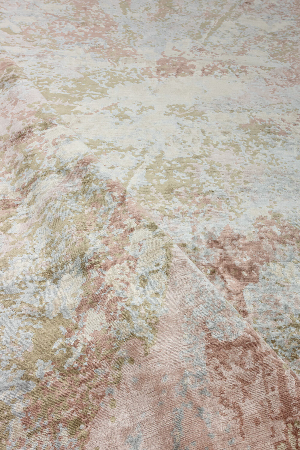 Tapis de luxe design et haut de gamme sur mesure • Dryade