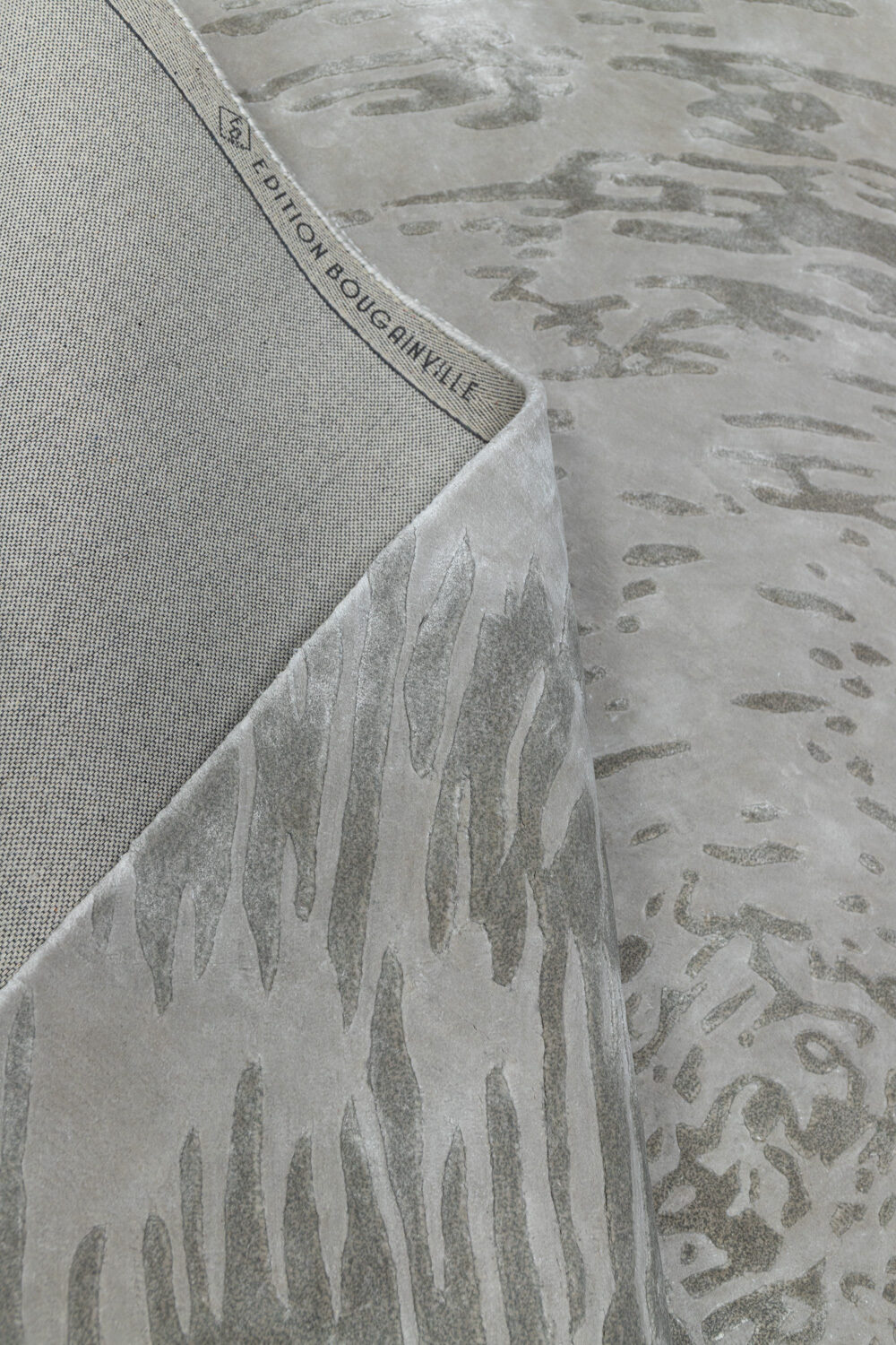 Tapis de luxe design et haut de gamme sur mesure • GONU