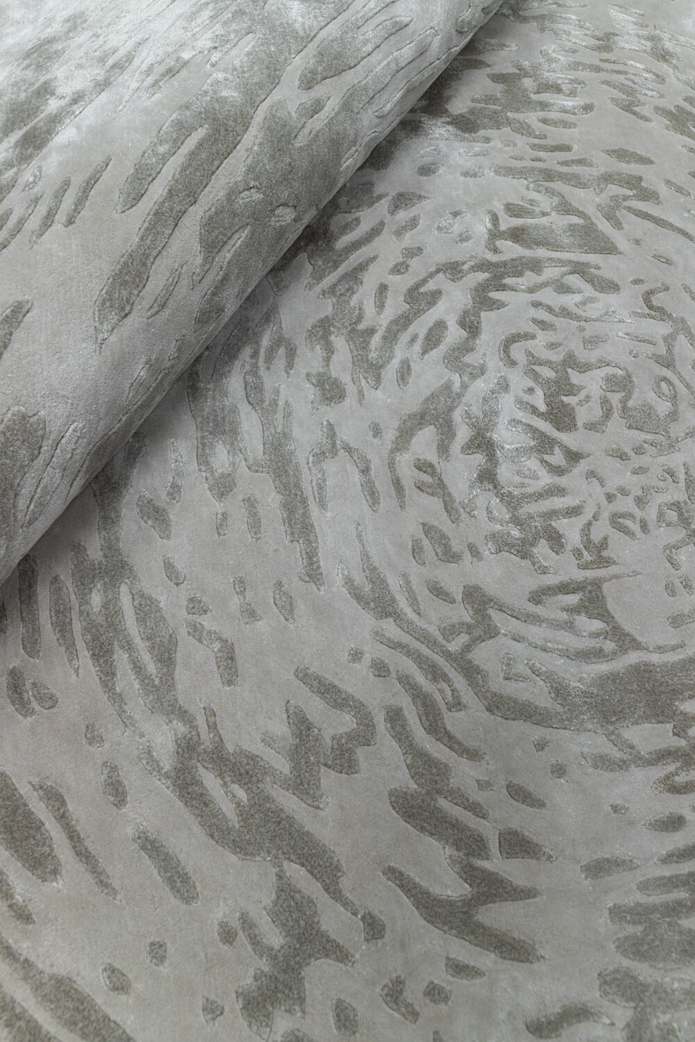 Tapis de luxe design et haut de gamme sur mesure • GONU