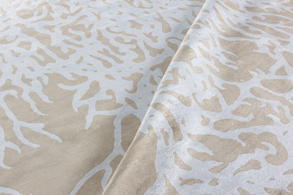 Tapis de luxe design et haut de gamme sur mesure • Gorgone