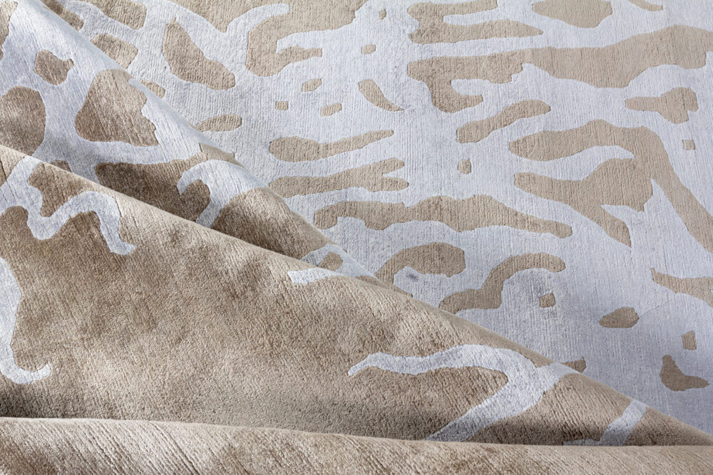 Tapis de luxe design et haut de gamme sur mesure • Gorgone