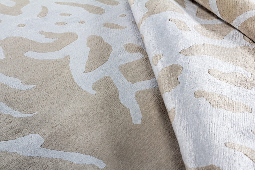 Tapis de luxe design et haut de gamme sur mesure • Gorgone