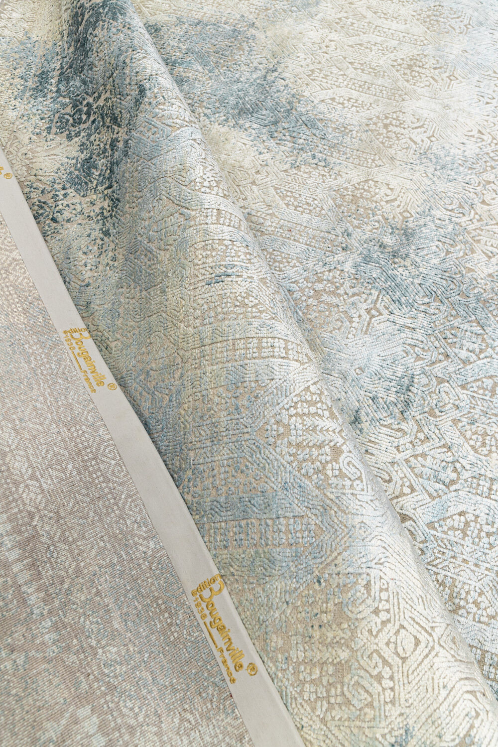 Tapis de luxe design et haut de gamme sur mesure • Kimia