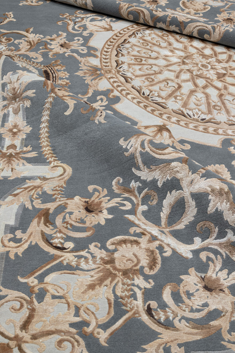 Tapis de luxe design et haut de gamme sur mesure • LAGR