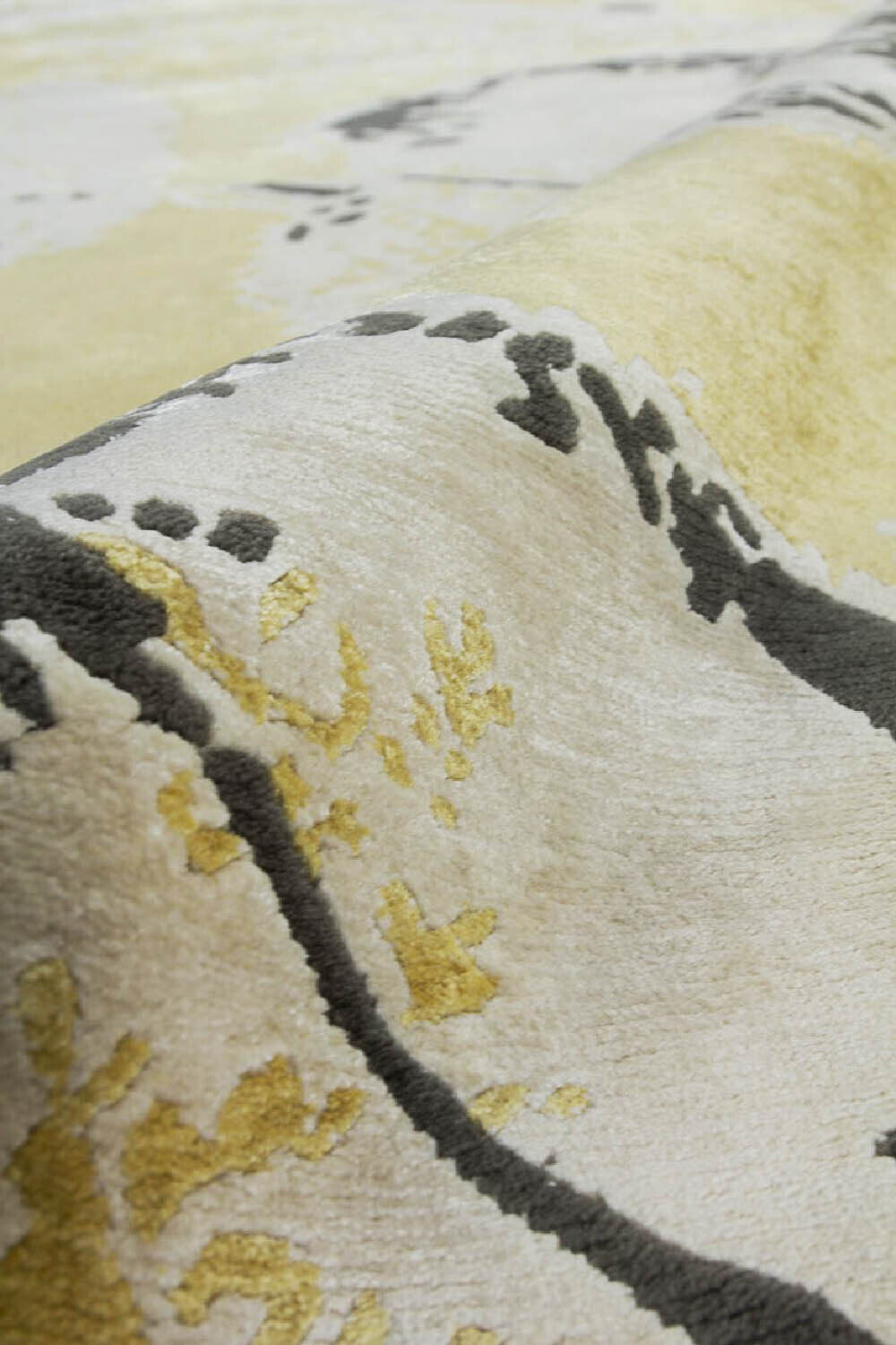 Tapis de luxe design et haut de gamme sur mesure • Libeccio Safran