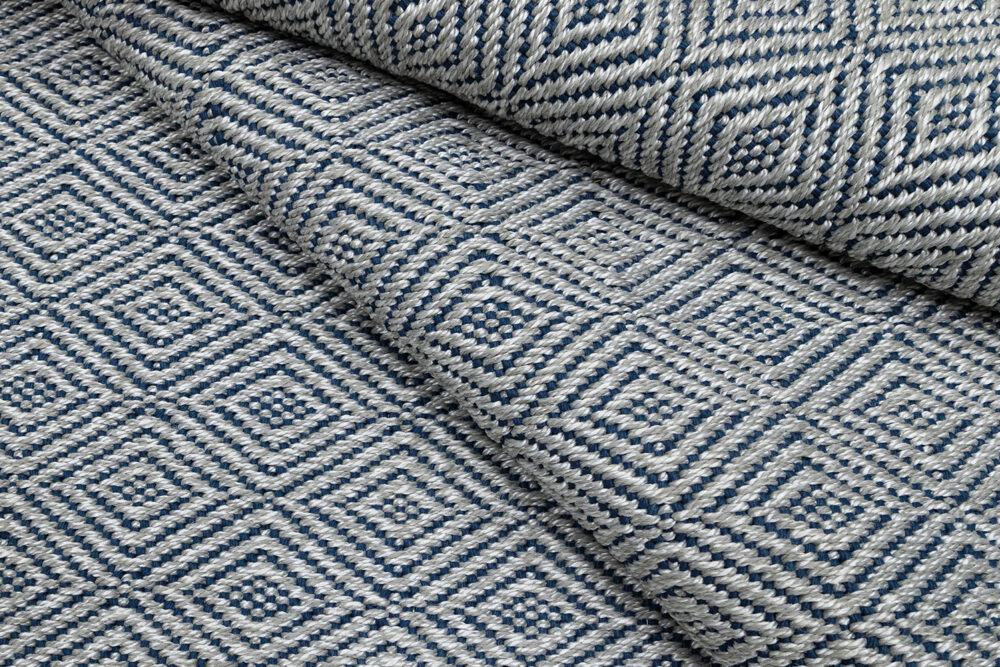 Tapis de luxe design et haut de gamme sur mesure • MAUR