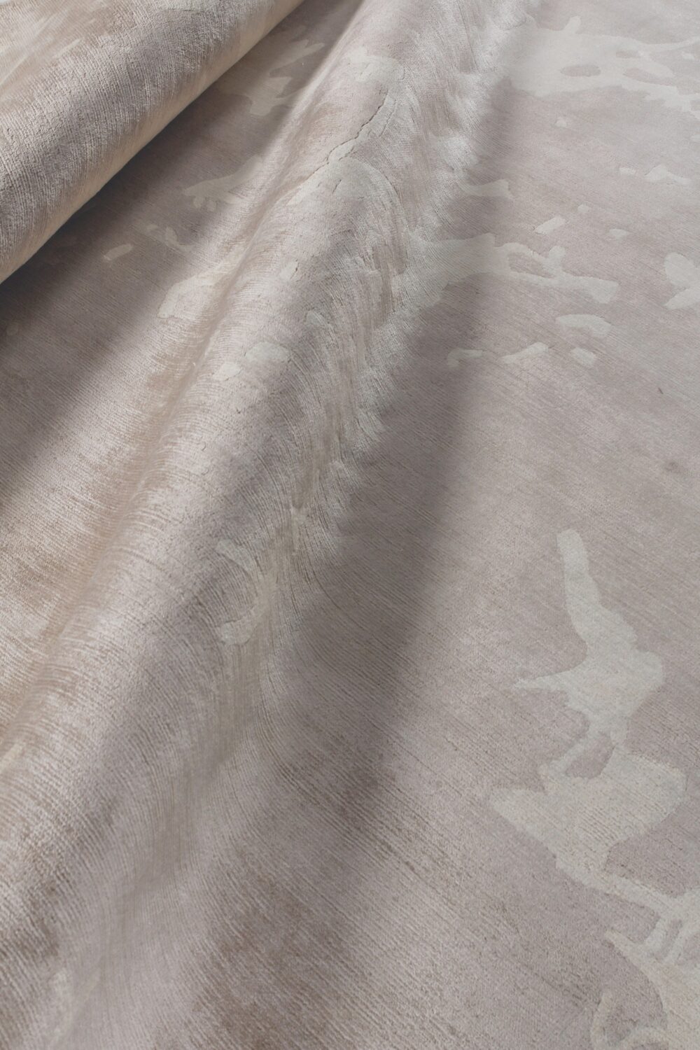 Tapis de luxe design et haut de gamme sur mesure • Mirage