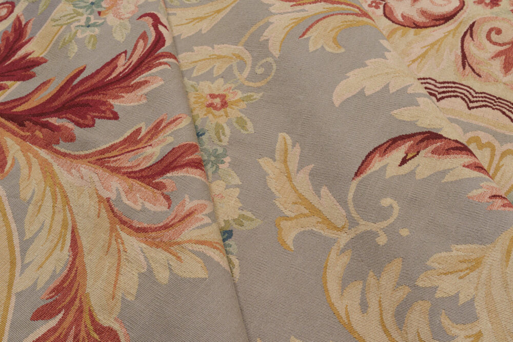 Tapis de luxe design et haut de gamme sur mesure • Montmirail