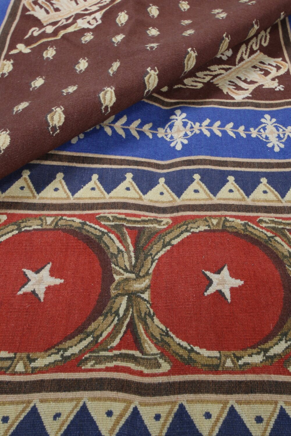 Diseño de lujo y alfombras de alta gama hechas a medida • Montrésor