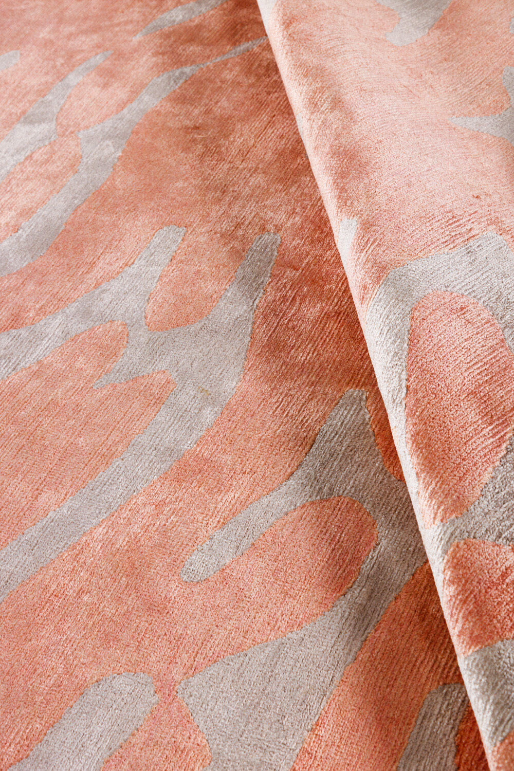 Tapis de luxe design et haut de gamme sur mesure • Moorea