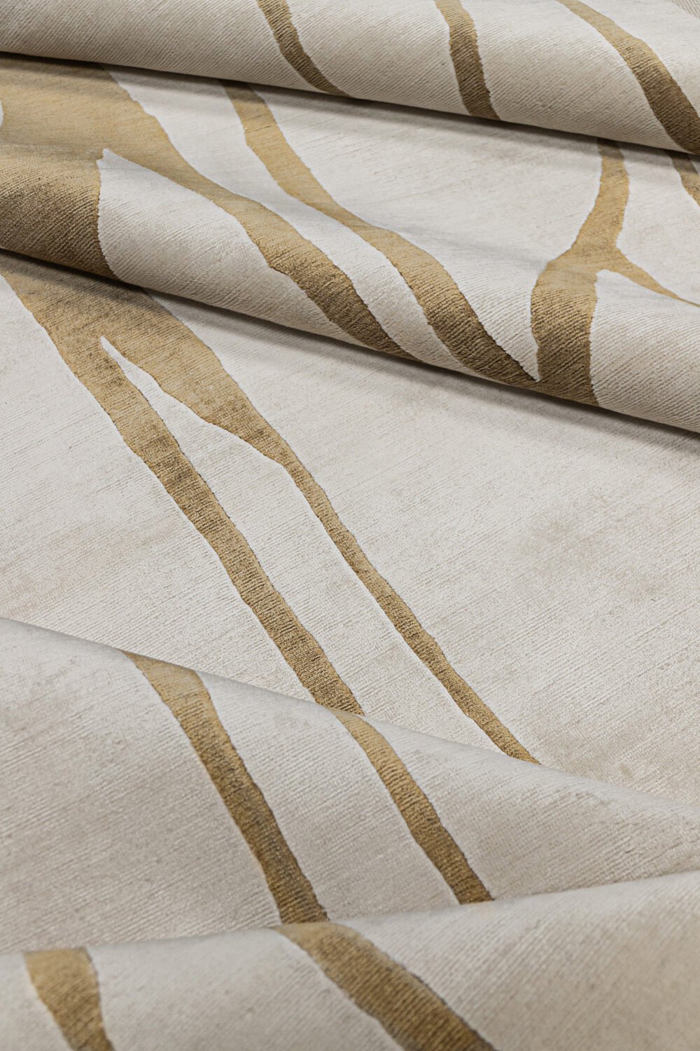 Tapis de luxe design et haut de gamme sur mesure • OLEA