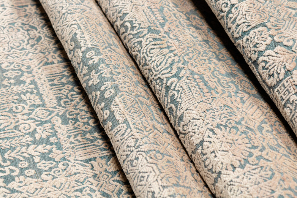 Tapis de luxe design et haut de gamme sur mesure • Parisa