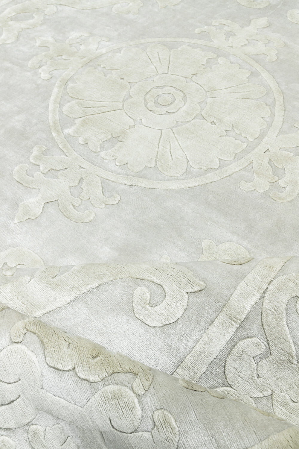 Tapis de luxe design et haut de gamme sur mesure • Pompadour