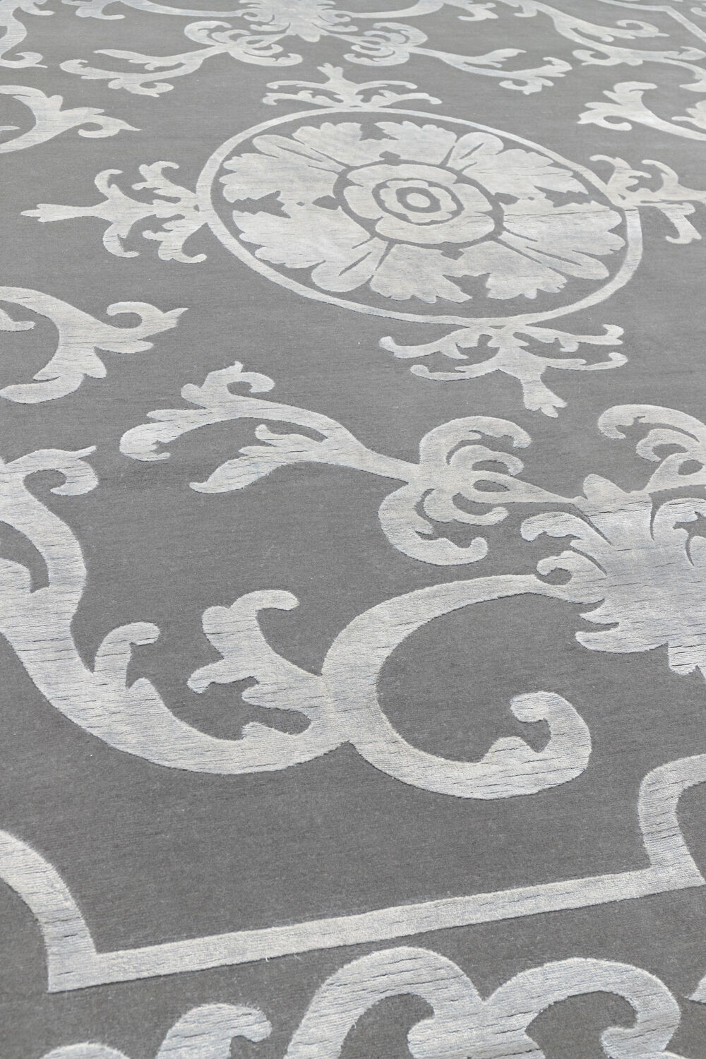 Tapis de luxe design et haut de gamme sur mesure • Pompadour