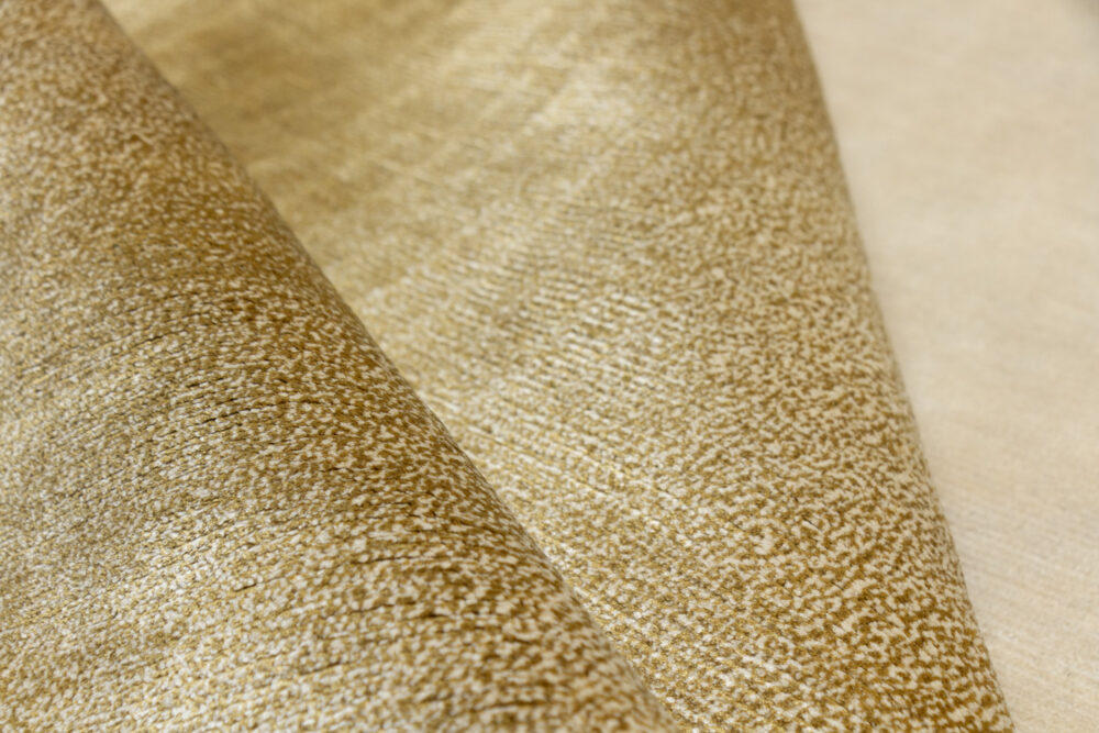 Tapis de luxe design et haut de gamme sur mesure • Rainbow edge