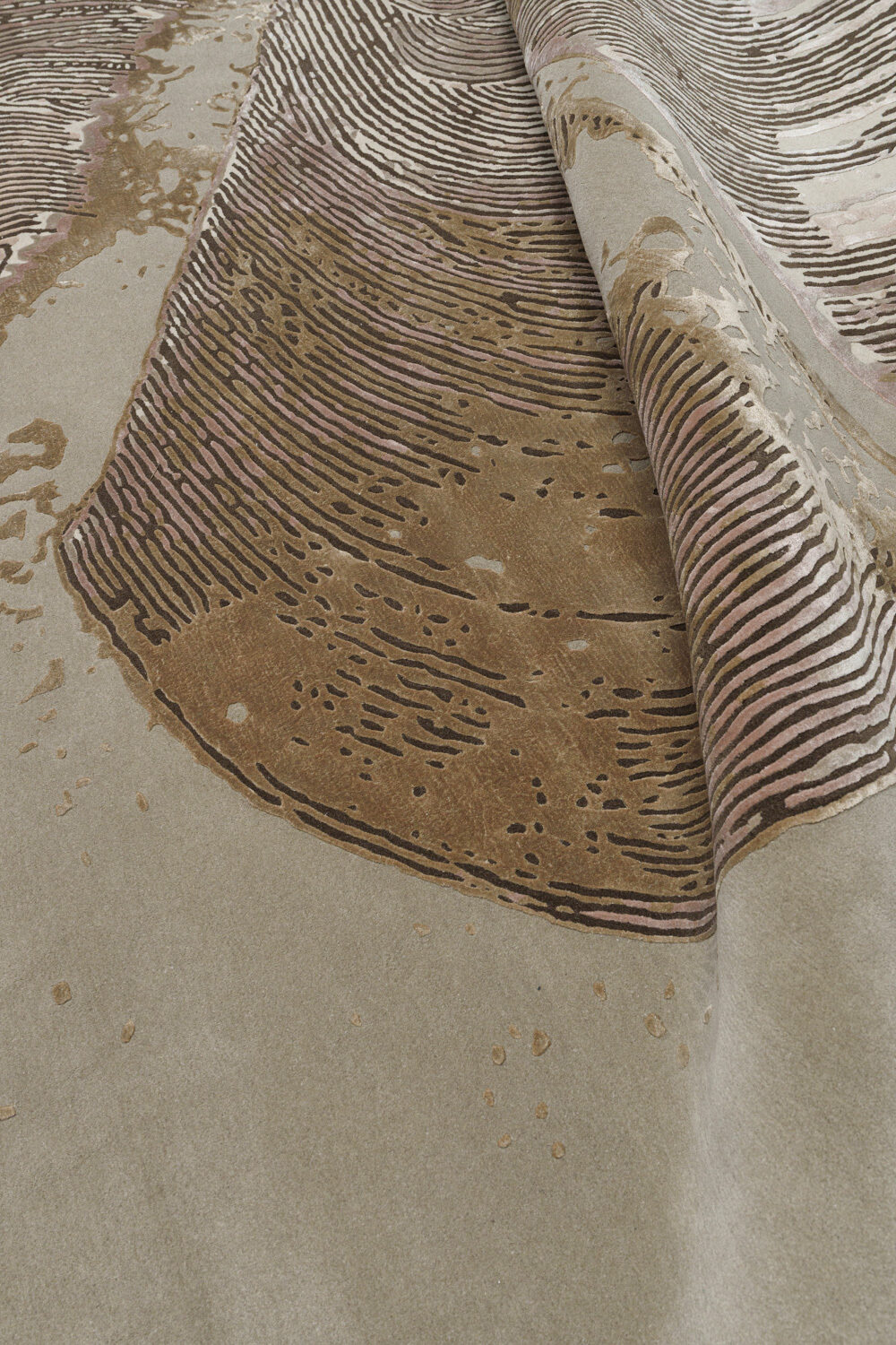 Tapis de luxe design et haut de gamme sur mesure • Ridge